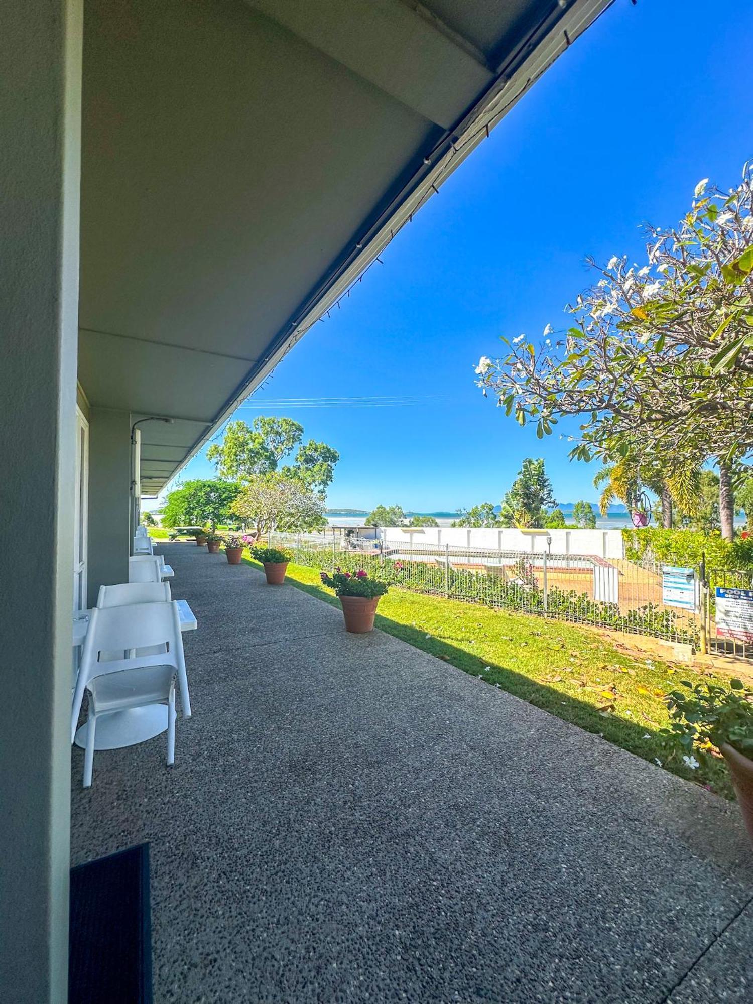 Ocean View Motel Bowen Luaran gambar
