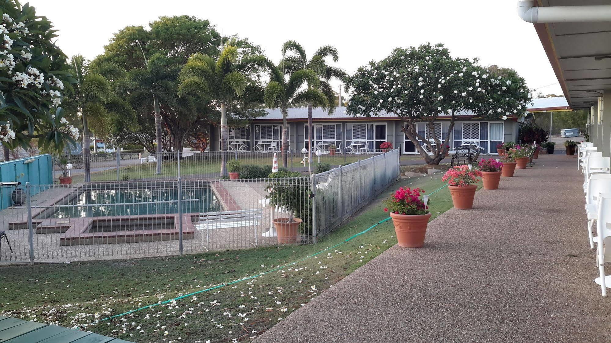Ocean View Motel Bowen Luaran gambar