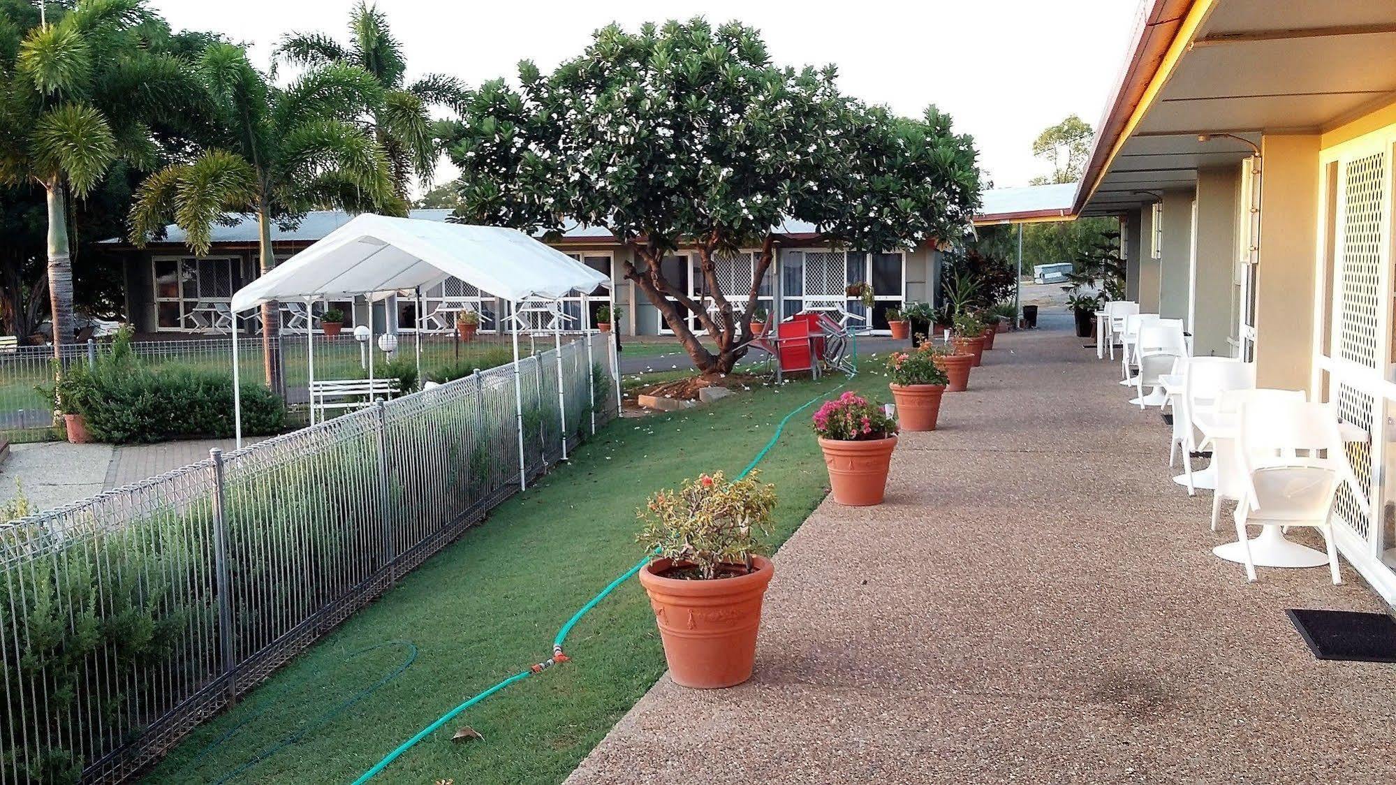 Ocean View Motel Bowen Luaran gambar